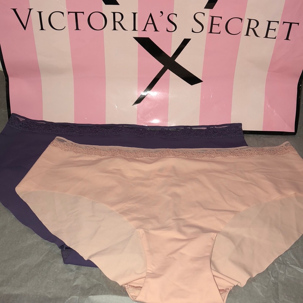 Two NWT Victoria’s Secret Seamless Hiphuggers Sz L